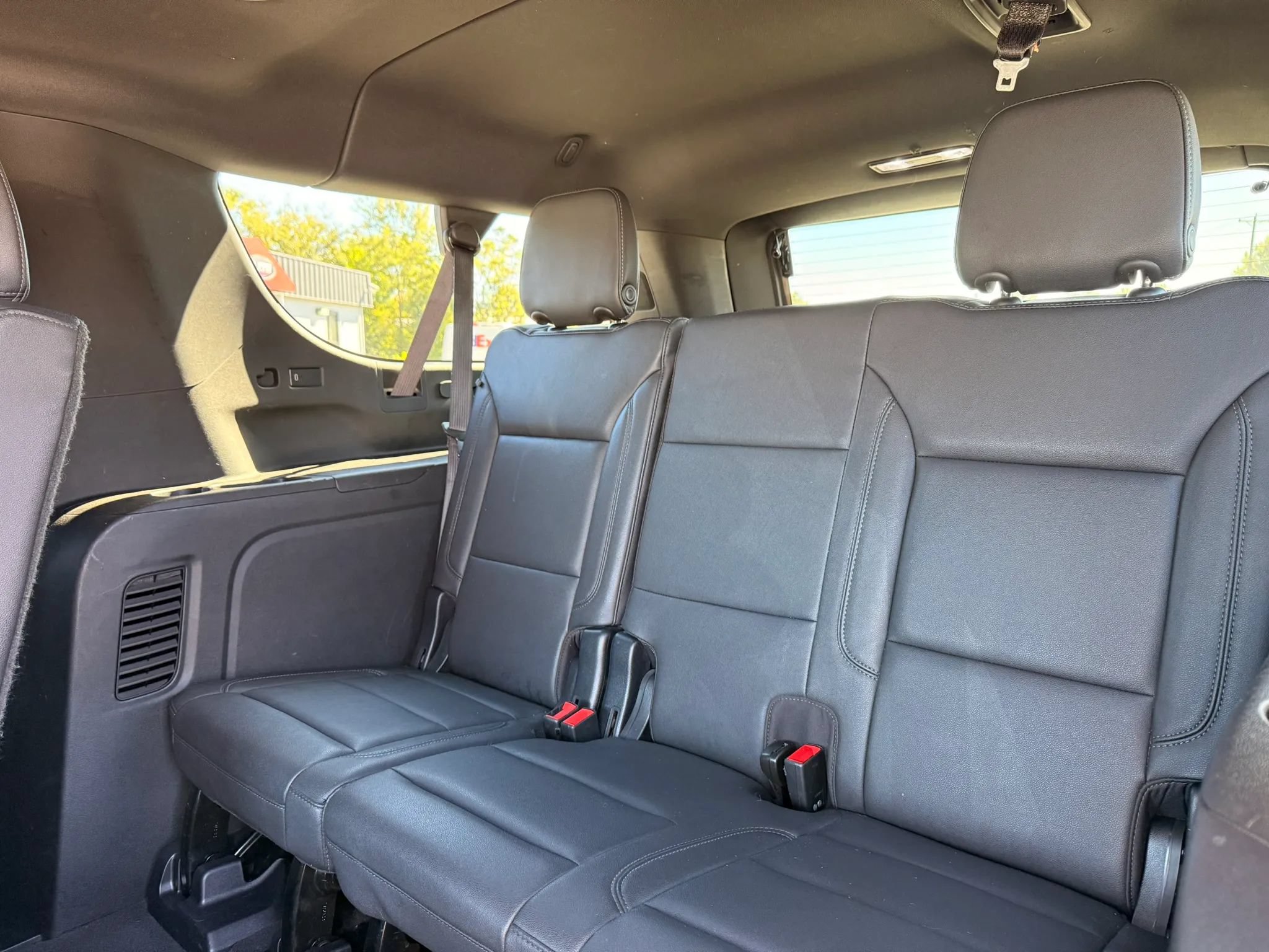 Used 2023 Chevrolet Suburban LT AWD/4WD image 14