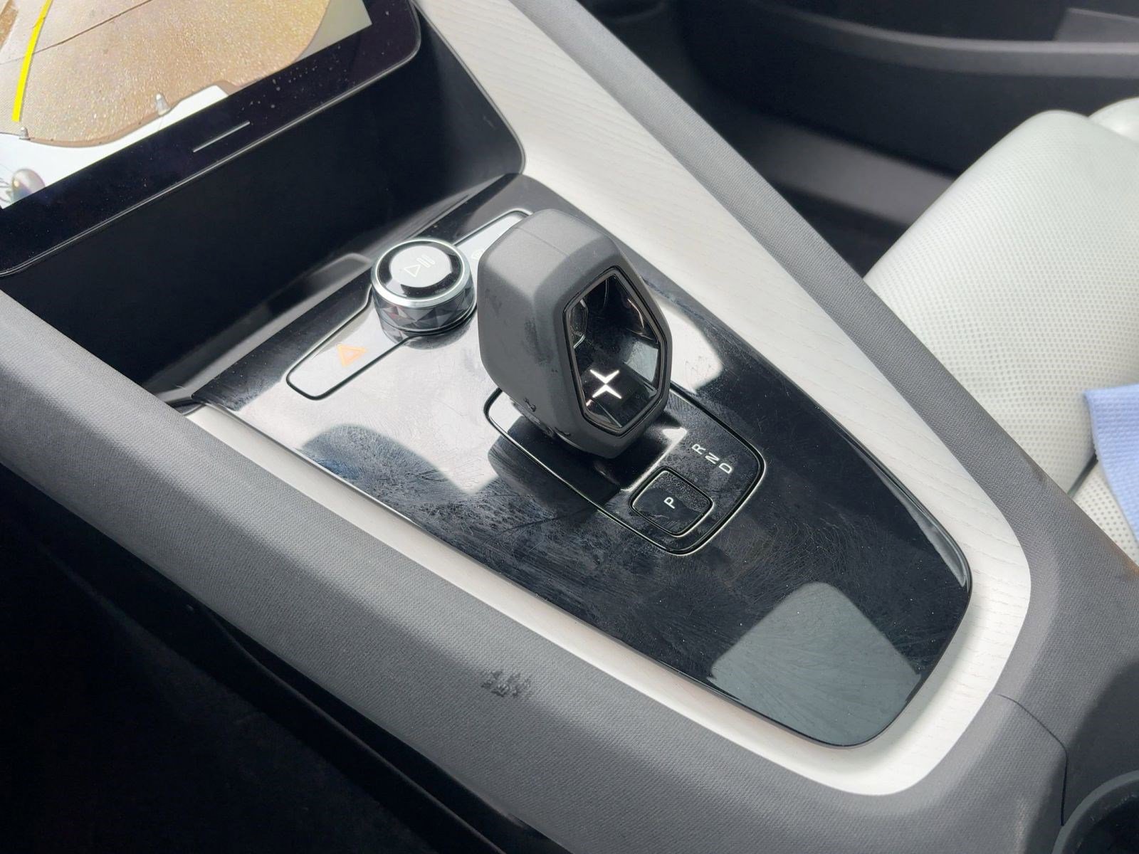 Used 2023 Polestar Polestar 2 w/ Pilot Pack image 24