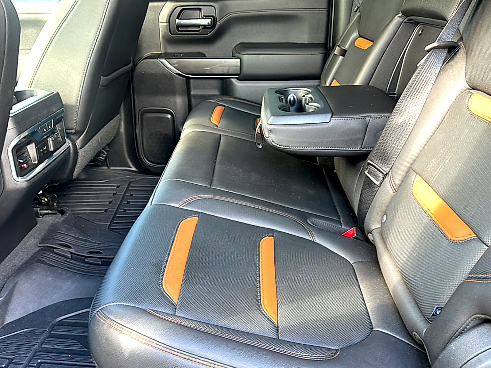 Used 2019 GMC Sierra 1500 AT4 w/ AT4 Premium Package AWD/4WD image 18
