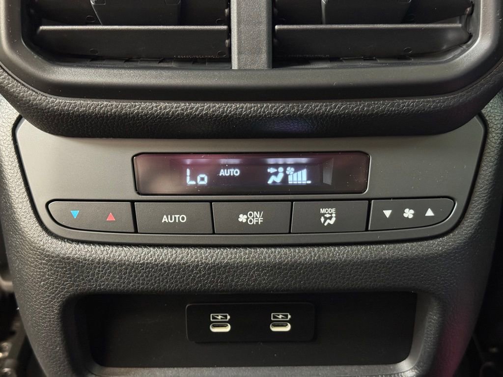 New 2026 Honda Pilot Touring image 19