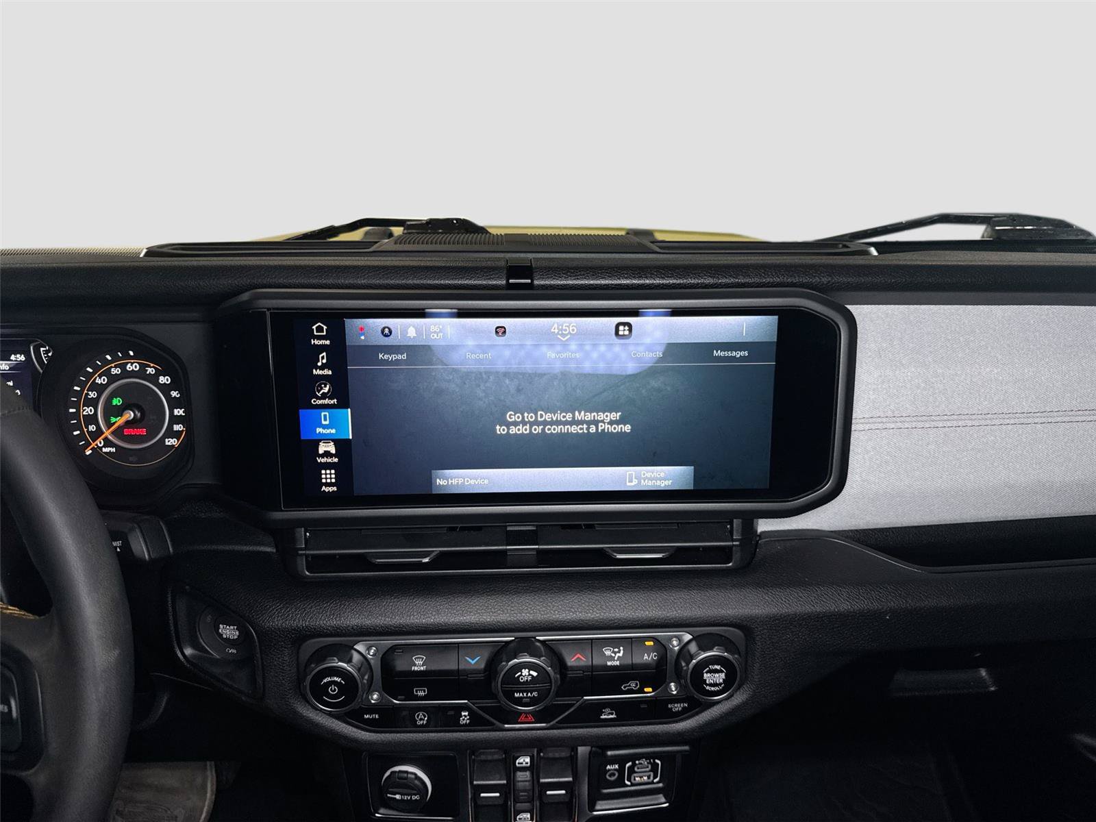 Used 2024 Jeep Gladiator Sport AWD/4WD image 9