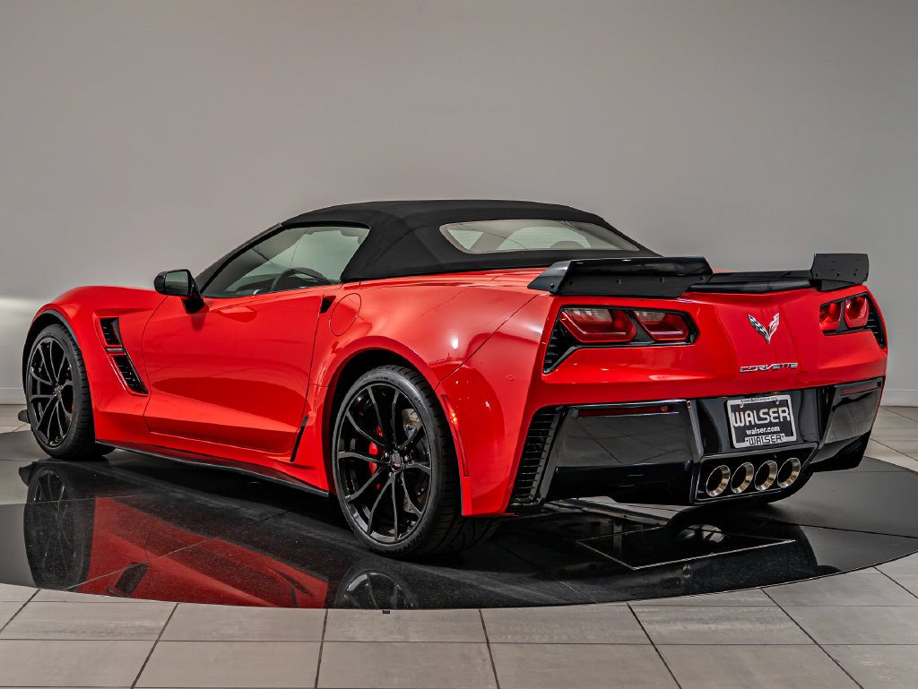 Used 2019 Chevrolet Corvette Grand Sport RWD image 8