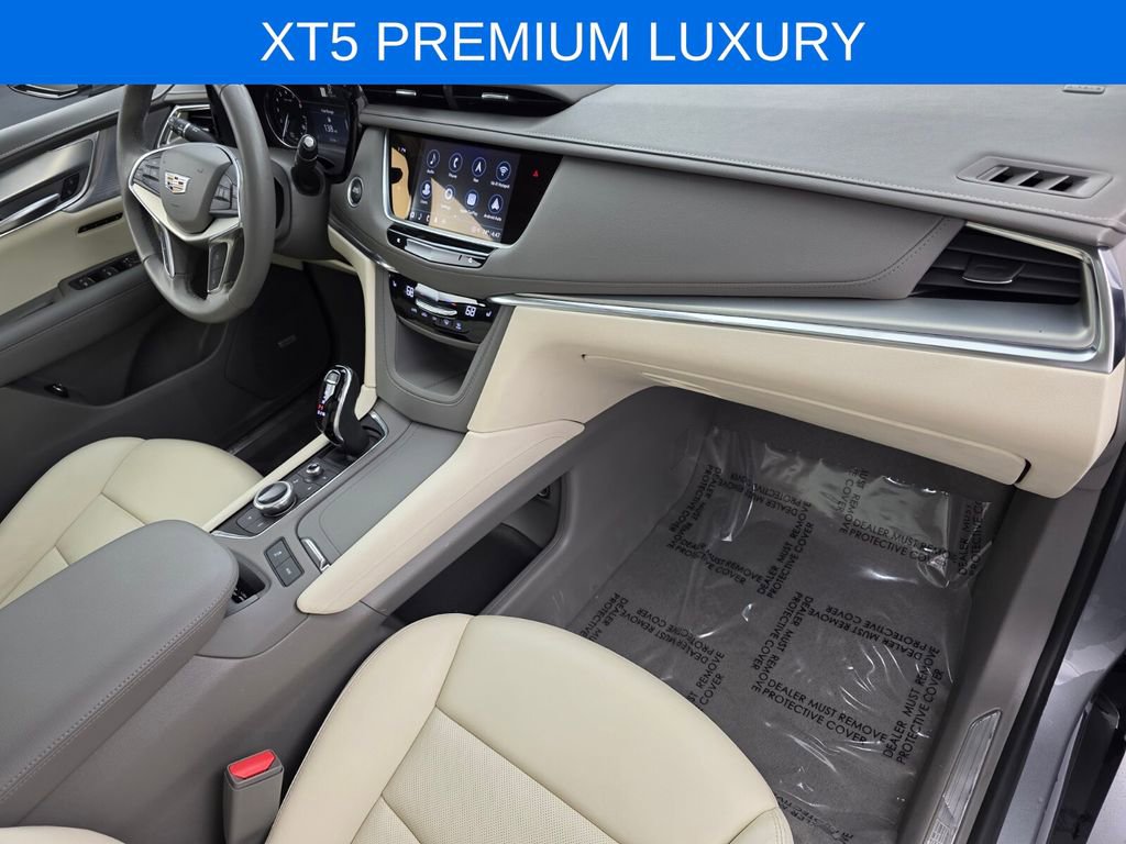 Used 2023 Cadillac XT5 Premium Luxury image 30