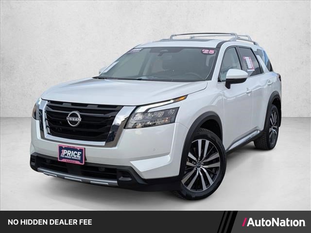 Used 2025 Nissan Pathfinder Platinum w/ Cargo Package