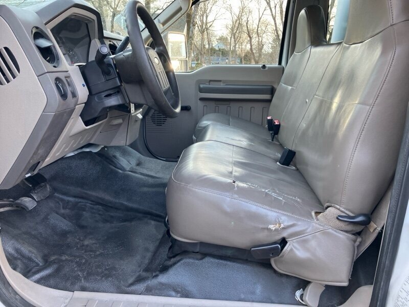 Used 2008 Ford F350 XL image 11