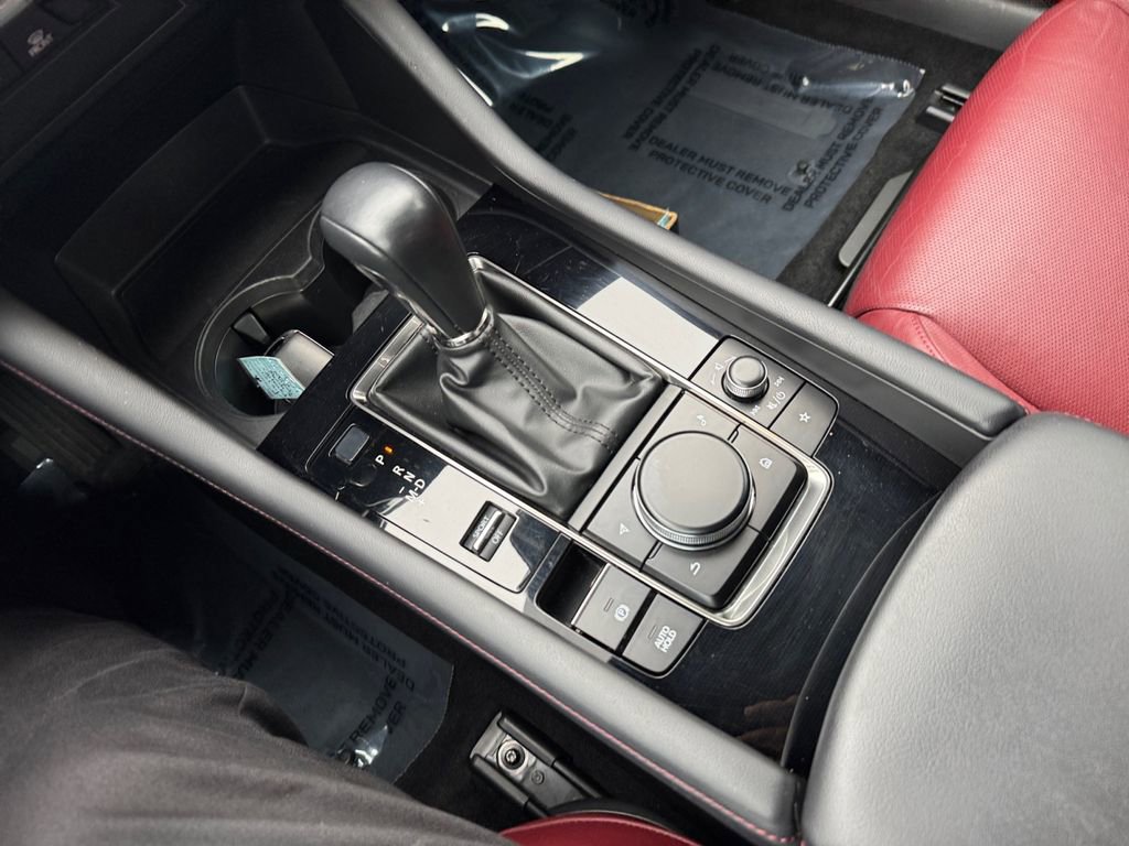 Used 2023 MAZDA MAZDA3 s image 21