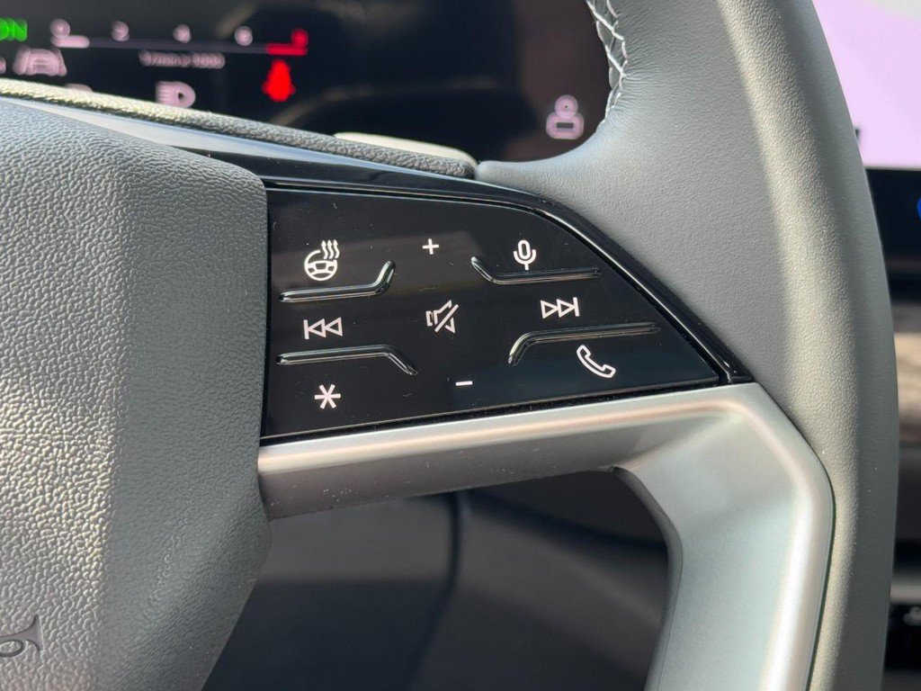 New 2025 Audi Q5 Premium Plus image 14