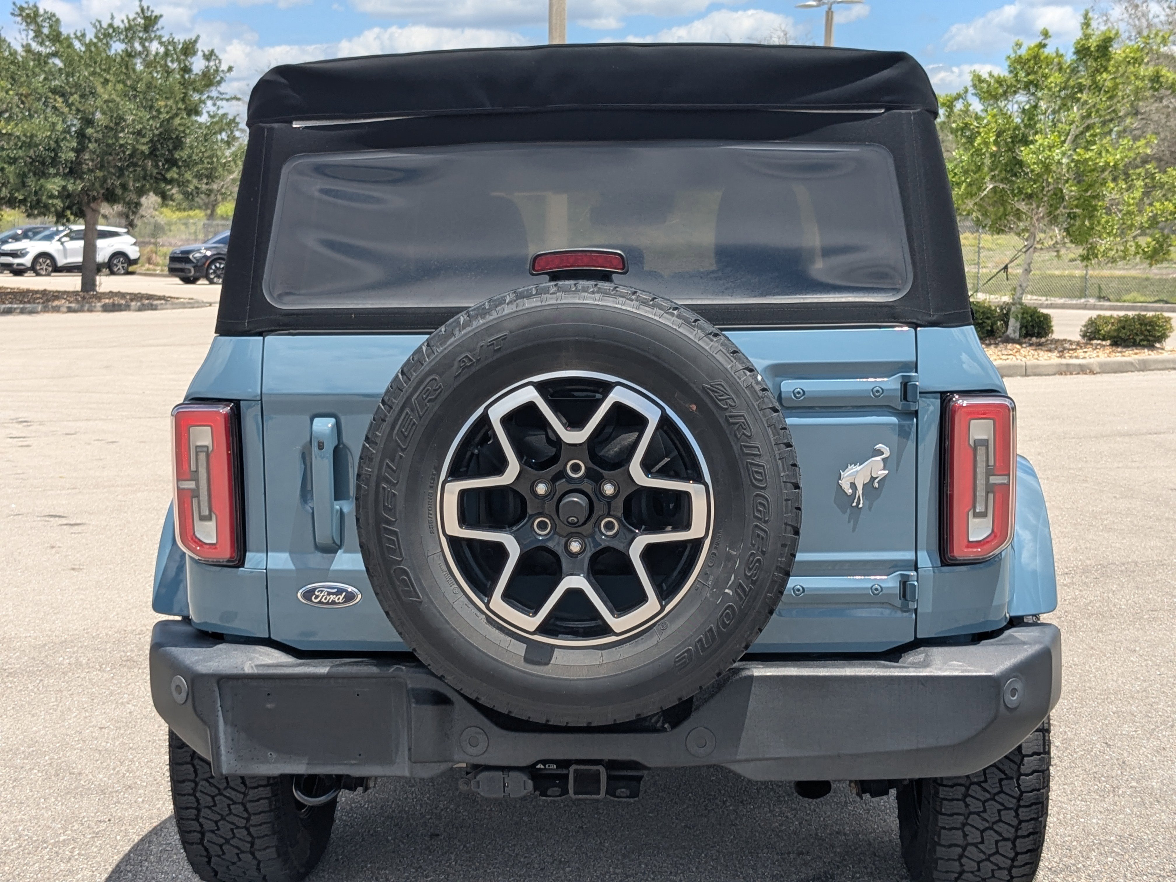 Used 2021 Ford Bronco Outer Banks AWD/4WD image 6