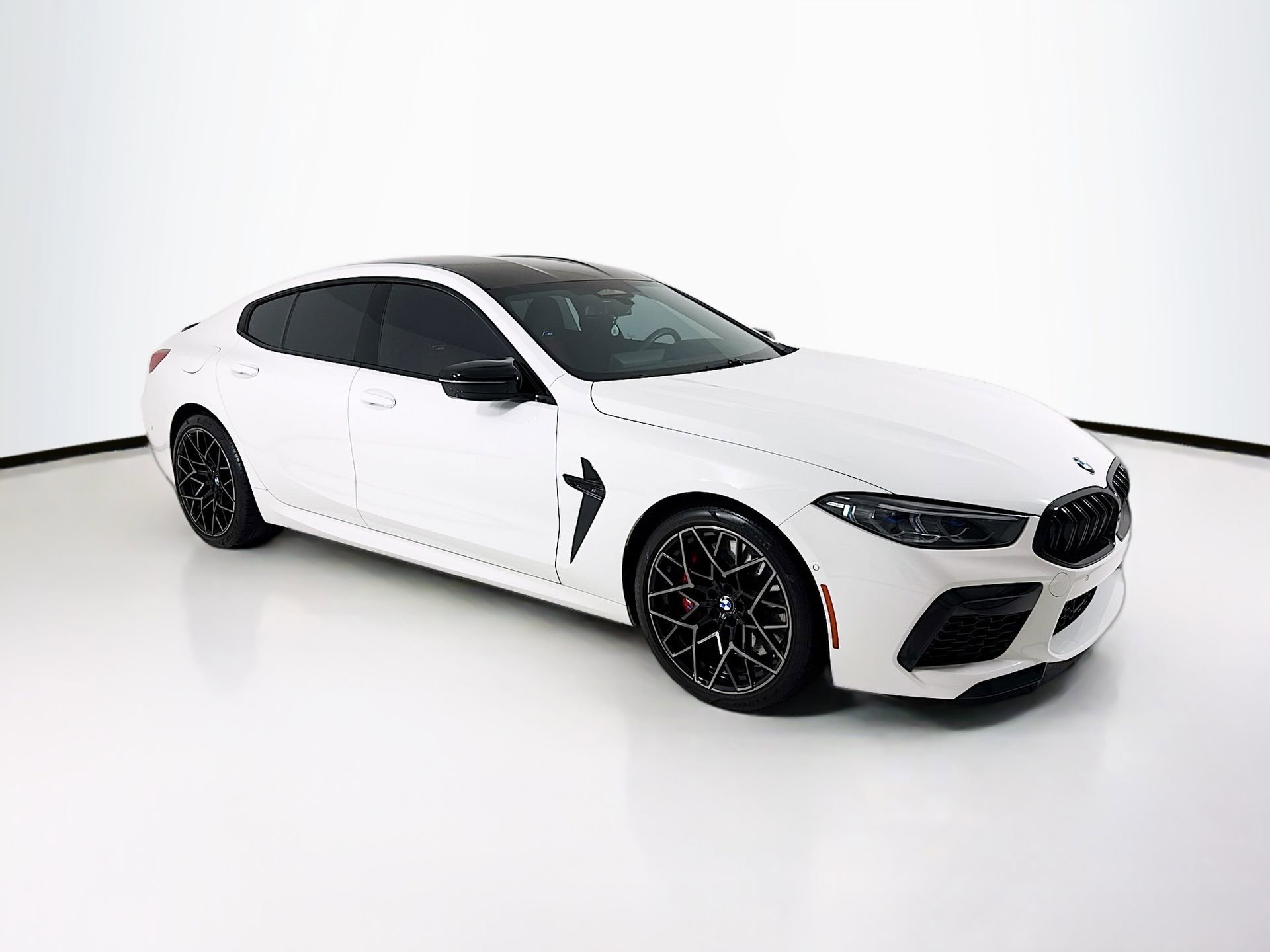 Used 2025 BMW M8 Competition AWD/4WD image 1