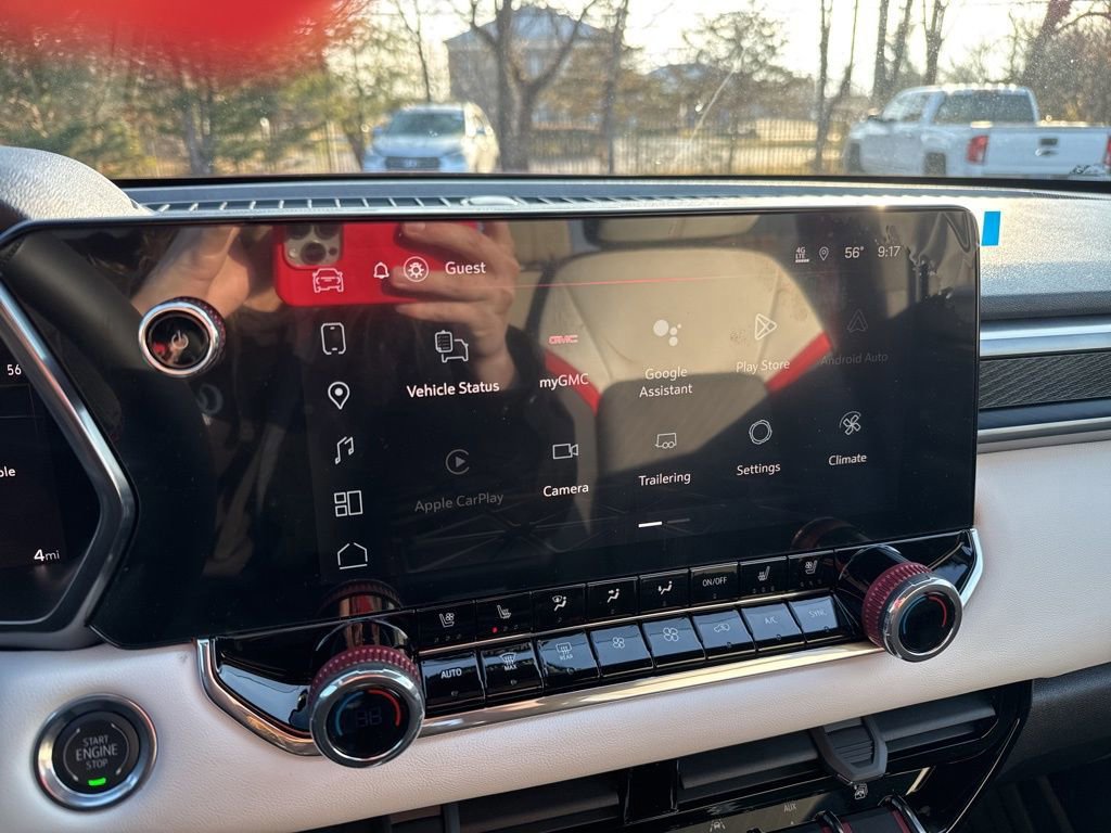 New 2026 GMC Canyon AT4X w/ LPO, Black Badging Package image 18