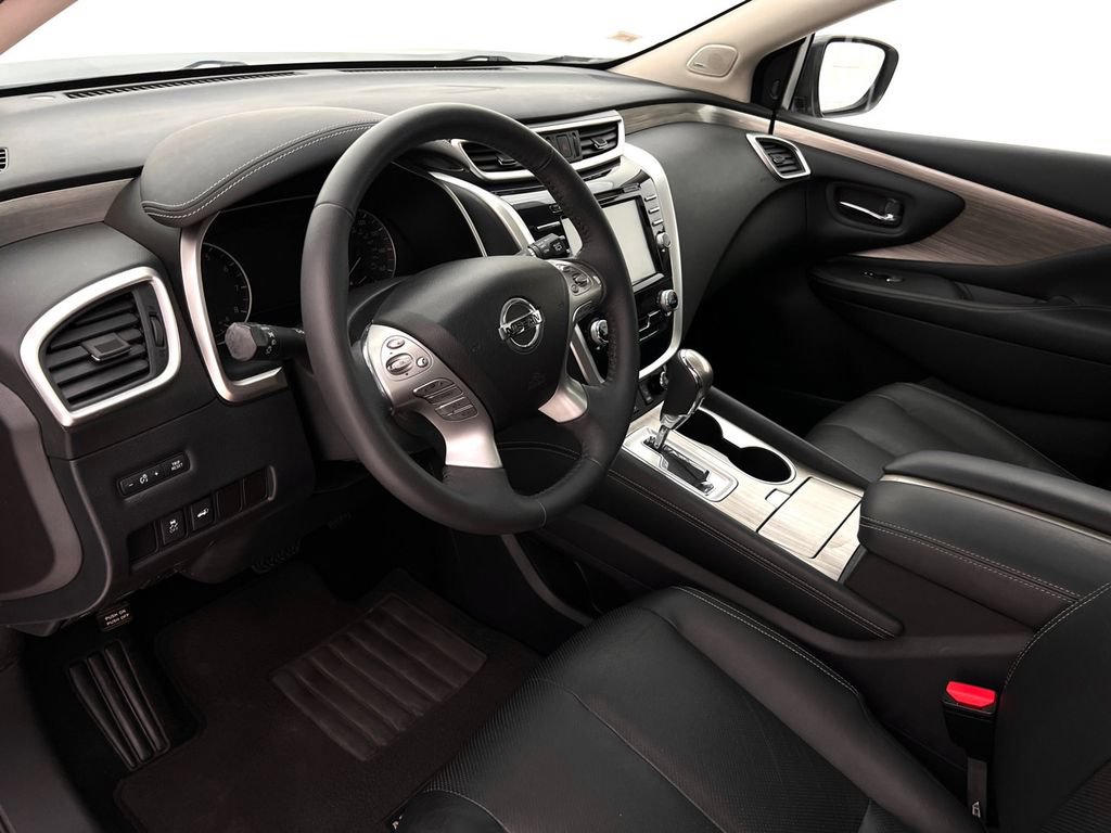 Used 2017 Nissan Murano SL w/ SL Technology Package AWD/4WD image 12