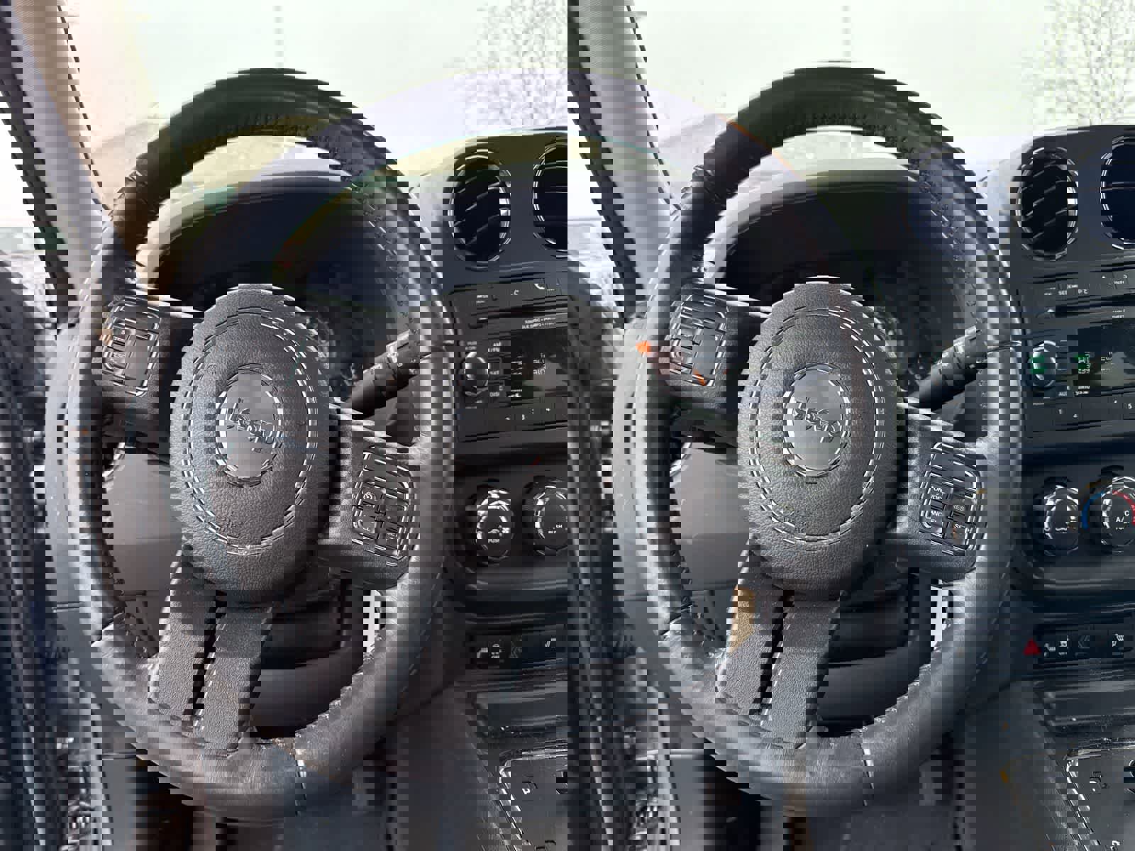 Used 2016 Jeep Patriot High Altitude image 20