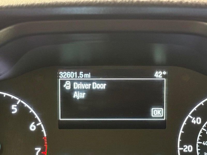 Used 2023 Ford Transit Connect XL image 17