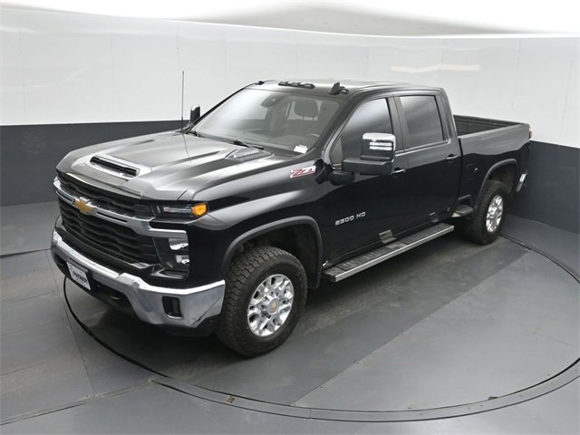 Used 2024 Chevrolet Silverado 2500 LT image 33