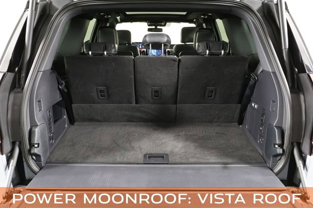 Used 2025 Ford Expedition Platinum w/ Stealth Appearance Package image 15