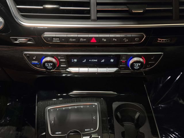 Used 2019 Audi Q7 3.0T Prestige w/ Prestige Package AWD/4WD image 18