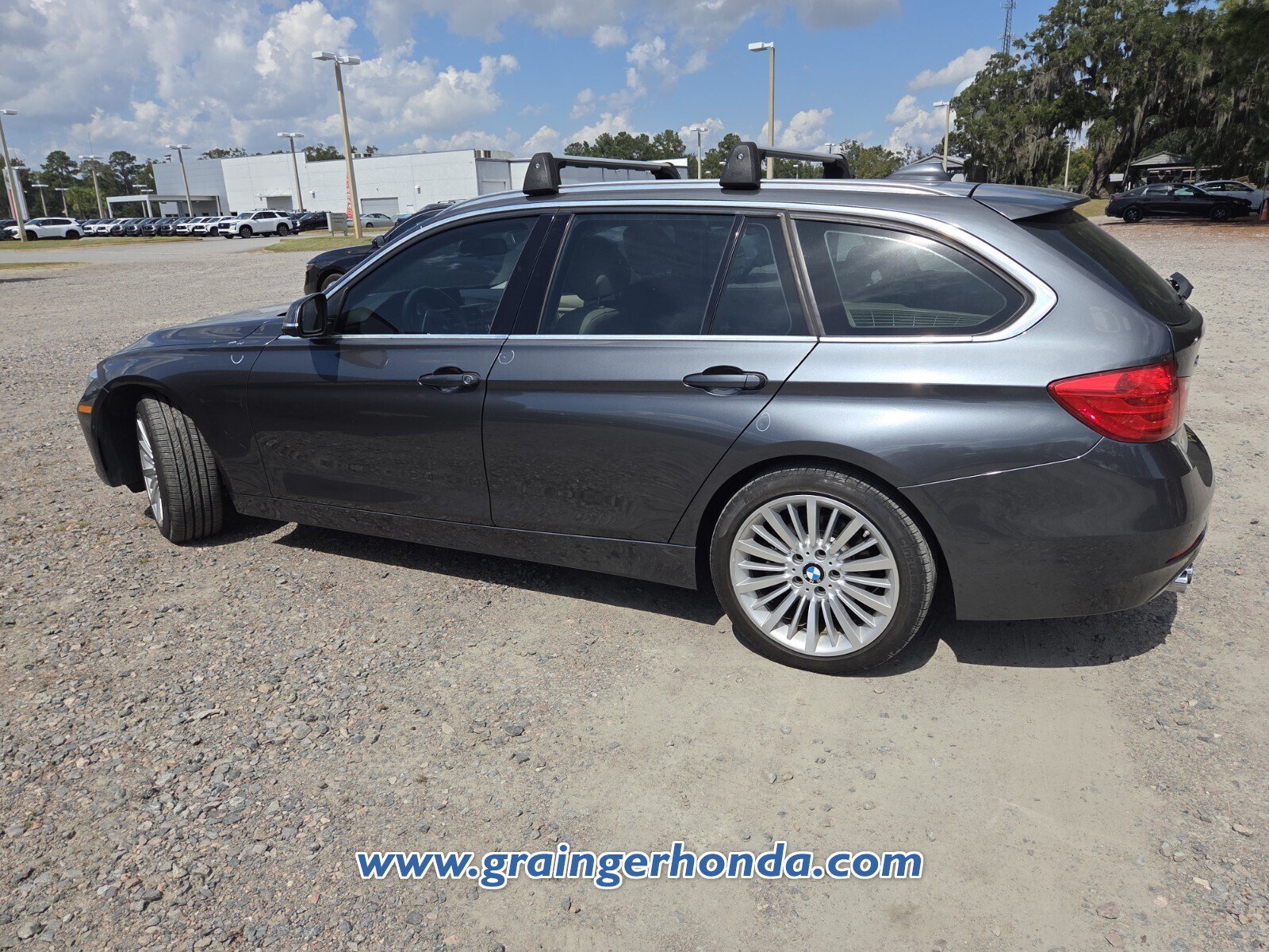 Used 2015 BMW 328i xDrive Wagon AWD/4WD image 8