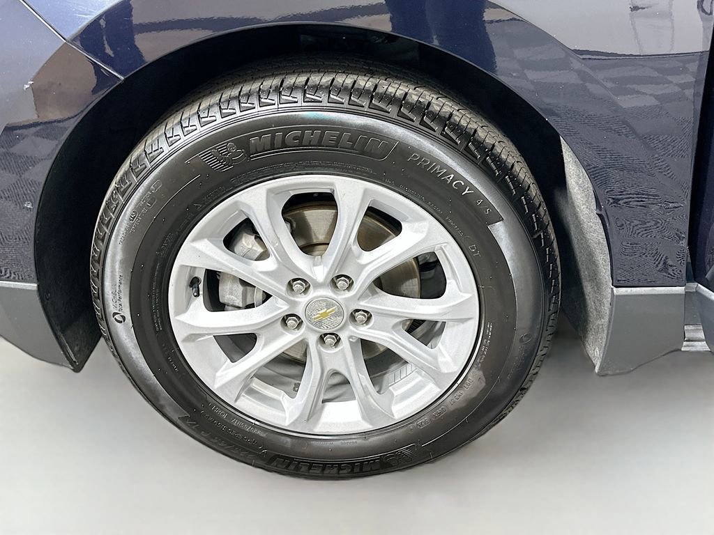 Used 2021 Chevrolet Equinox LT w/ Driver Convenience Package image 30