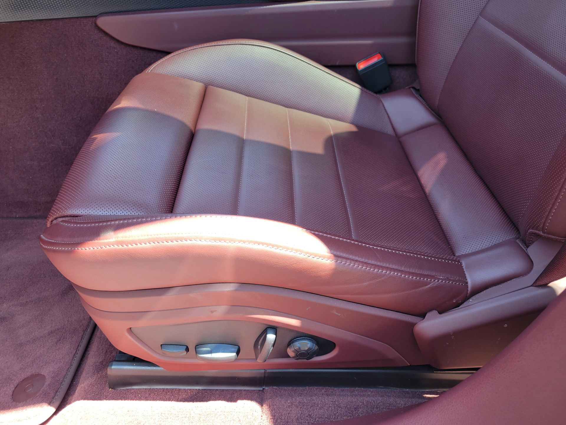 Used 2026 Porsche Panamera image 25