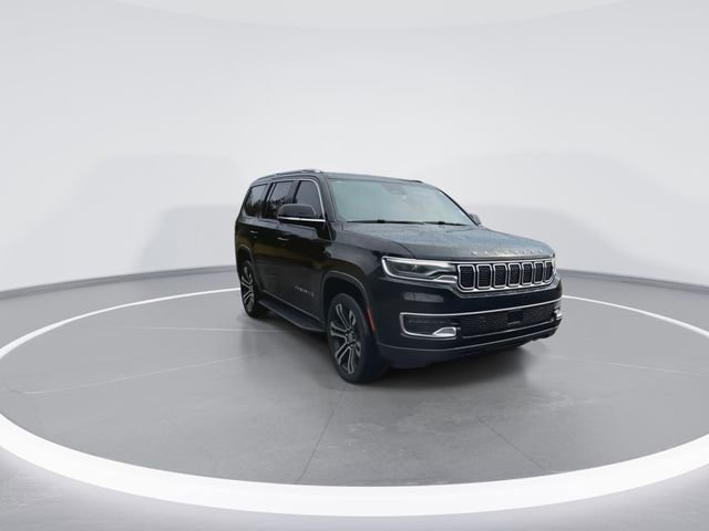 Used 2022 Jeep Wagoneer Series I AWD/4WD image 3