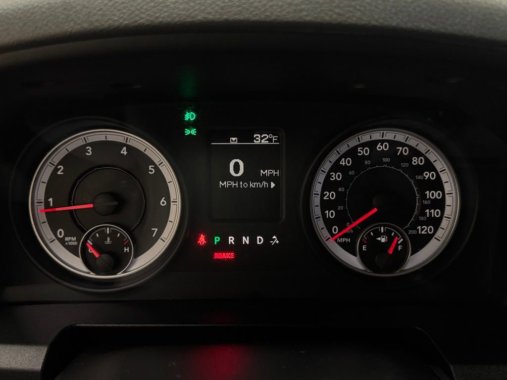 Used 2013 RAM 1500 Express image 21