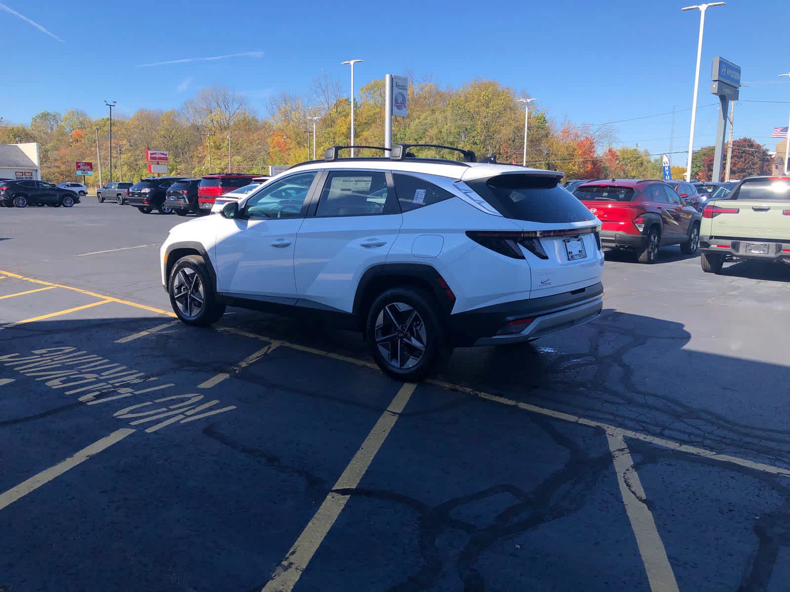 New 2025 Hyundai Tucson SEL image 3