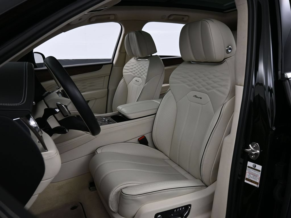 Certified 2024 Bentley Bentayga AWD/4WD image 5