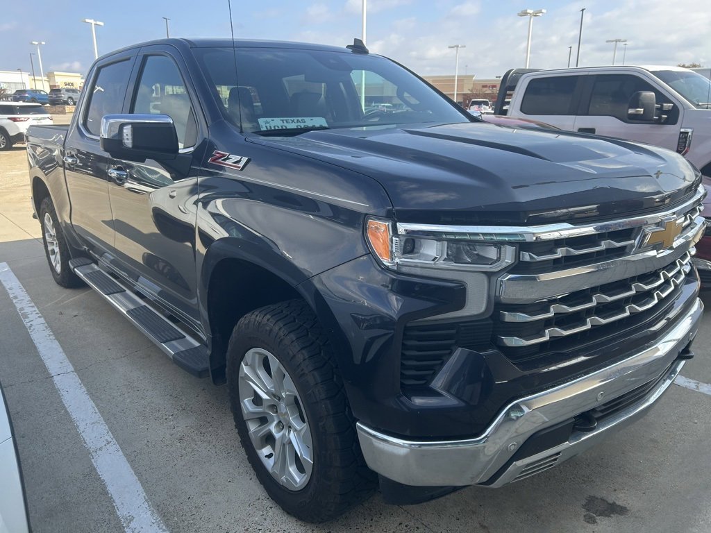 Used 2023 Chevrolet Silverado 1500 LTZ image 13