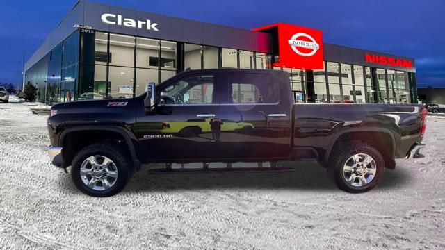 Used 2021 Chevrolet Silverado 2500 LTZ w/ LTZ Convenience Package image 4