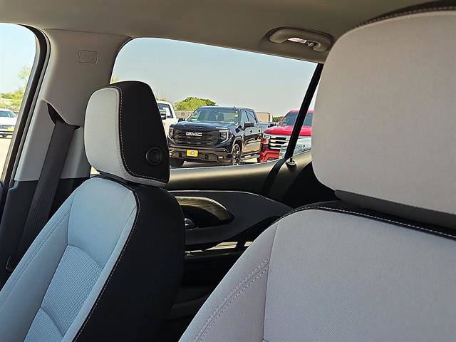 Used 2022 GMC Terrain SLE FWD image 11