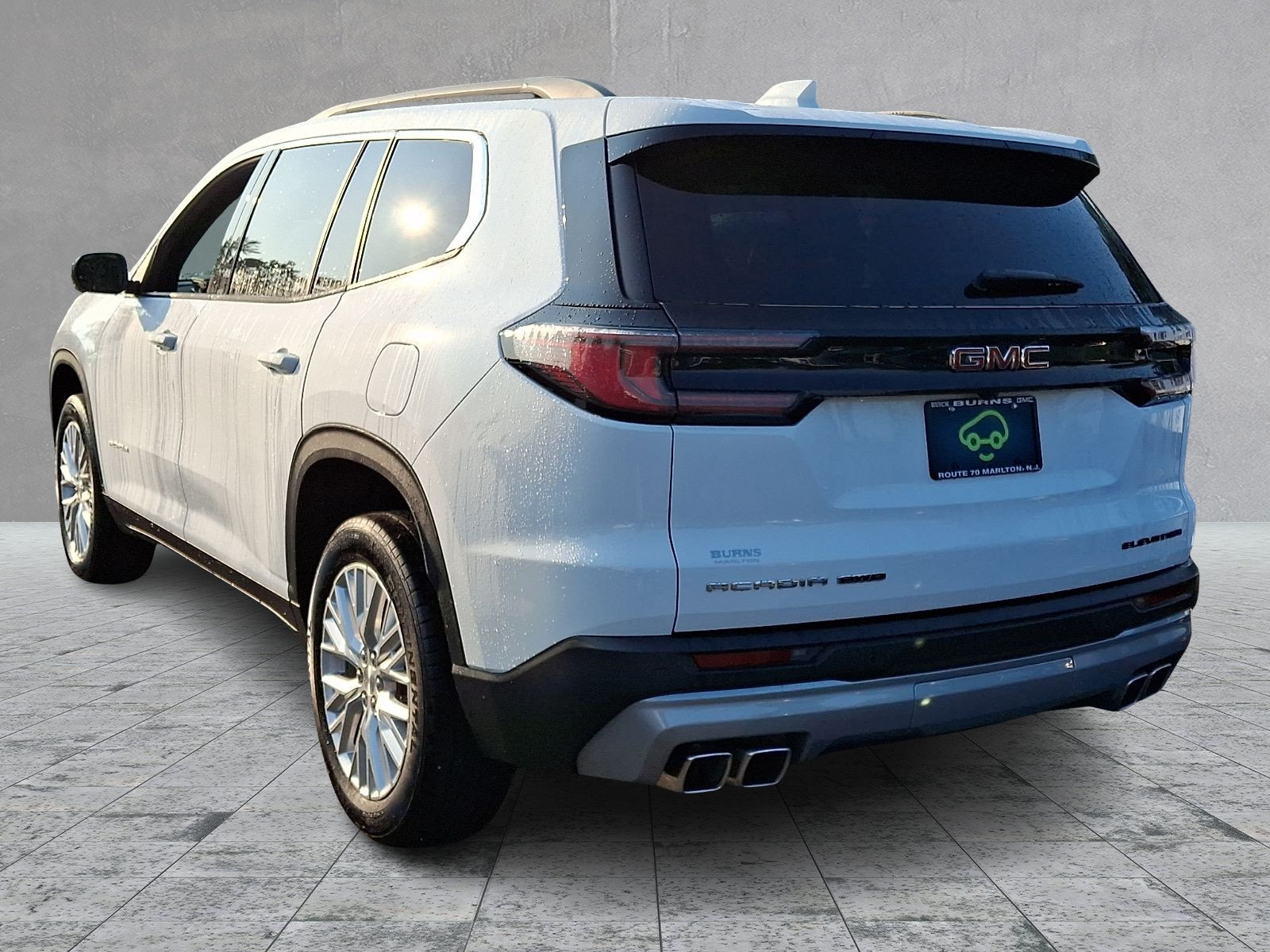 Certified 2024 GMC Acadia Elevation AWD/4WD image 6