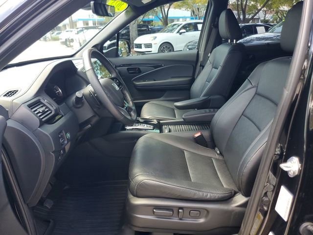 Used 2023 Honda Passport Elite image 17