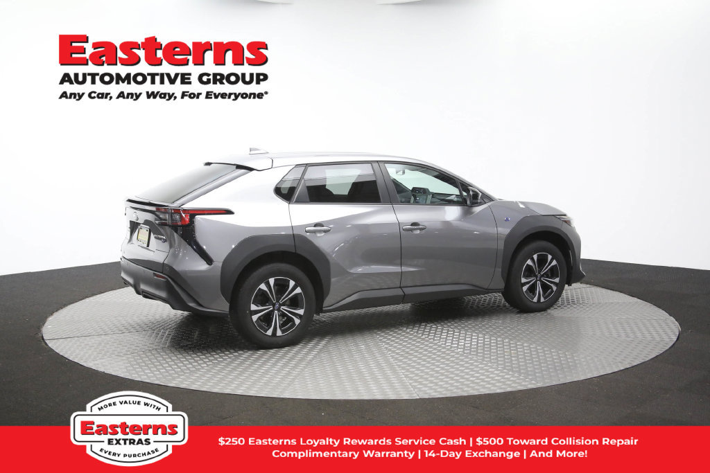 Used 2023 Subaru Solterra AWD image 40