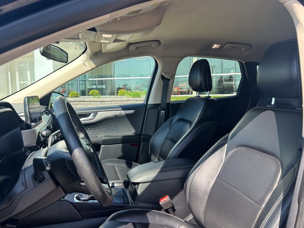 Certified 2020 Ford Escape SEL AWD/4WD image 10