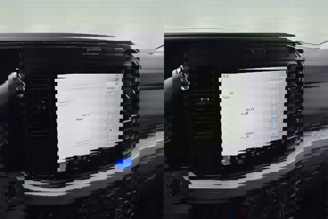 New 2026 Ford F250 XLT w/ XLT Premium Package image 10