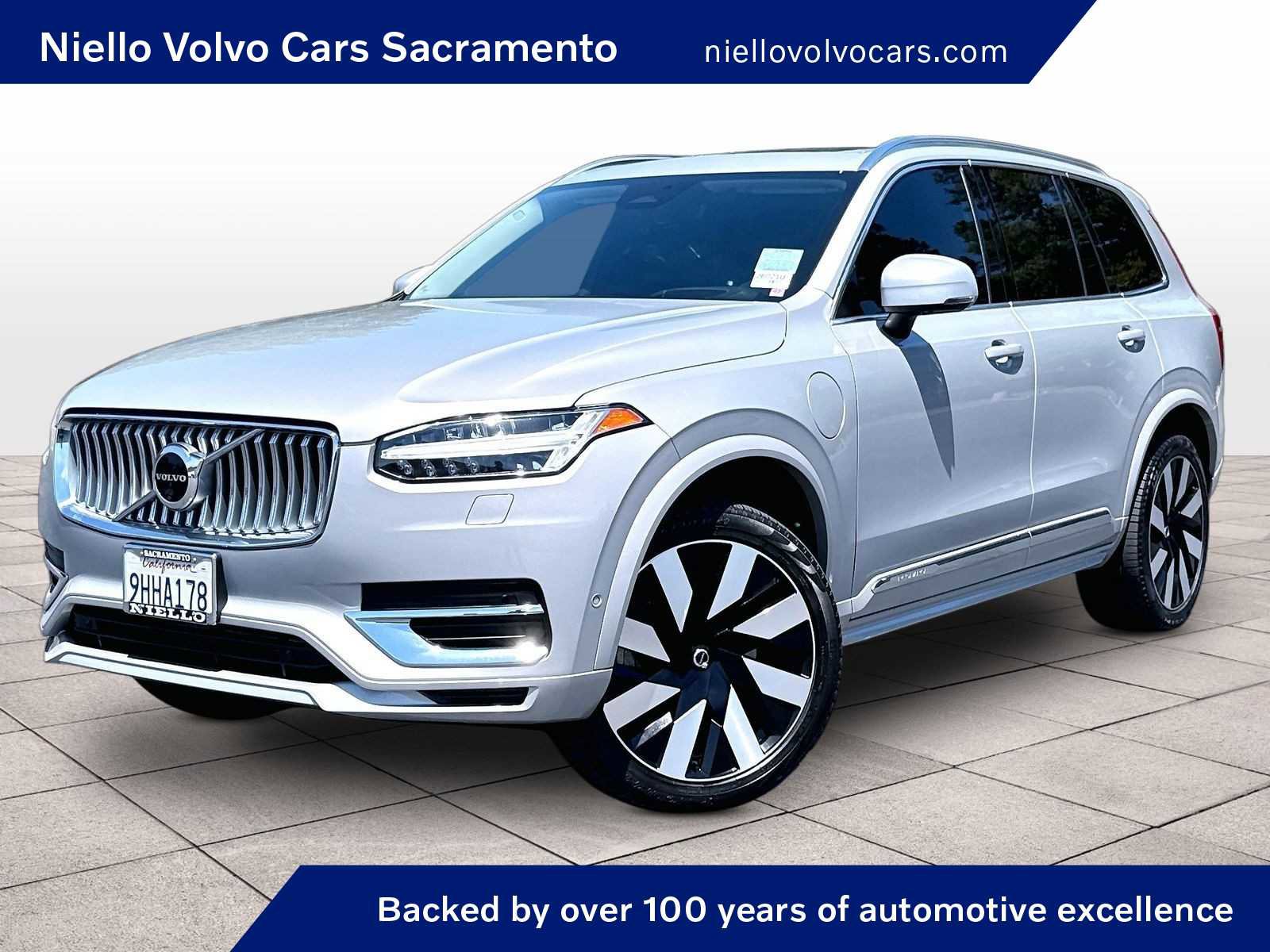 Used 2023 Volvo XC90 T8 Ultimate w/ Protection Package Premier AWD/4WD image 1