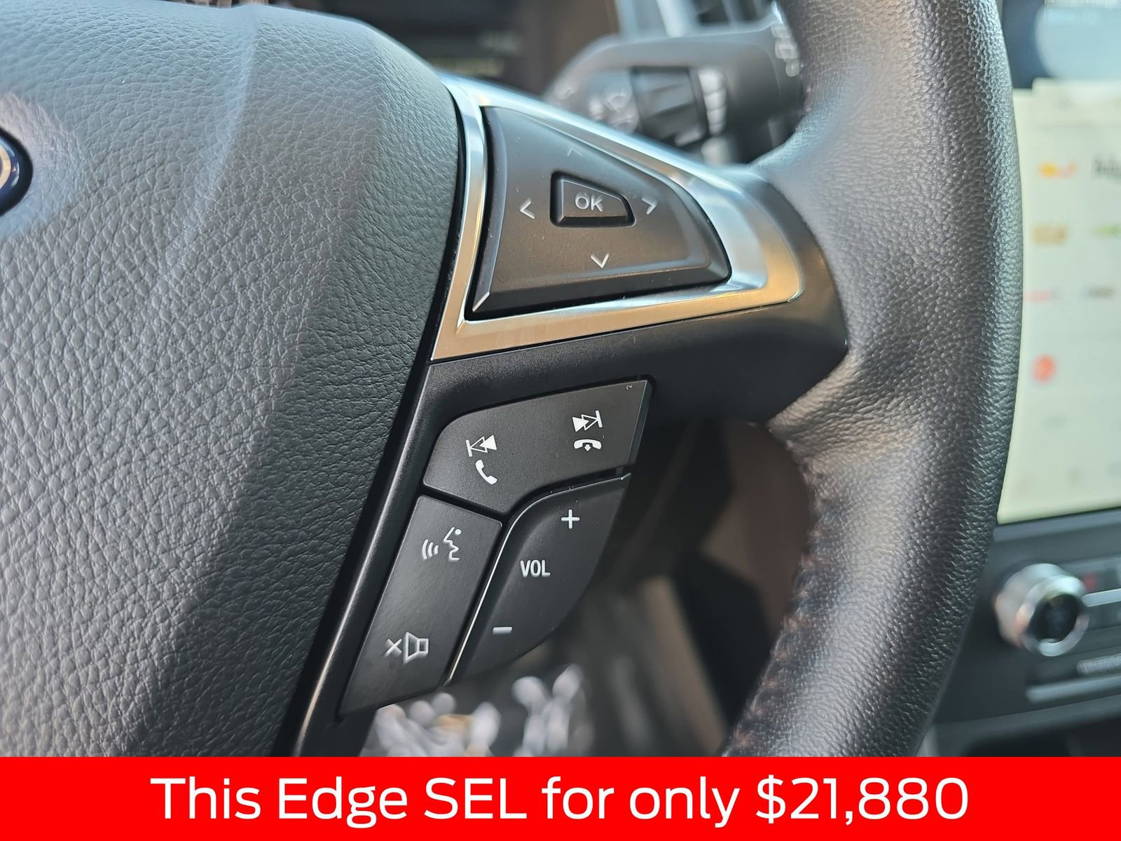 Used 2024 Ford Edge SEL image 23
