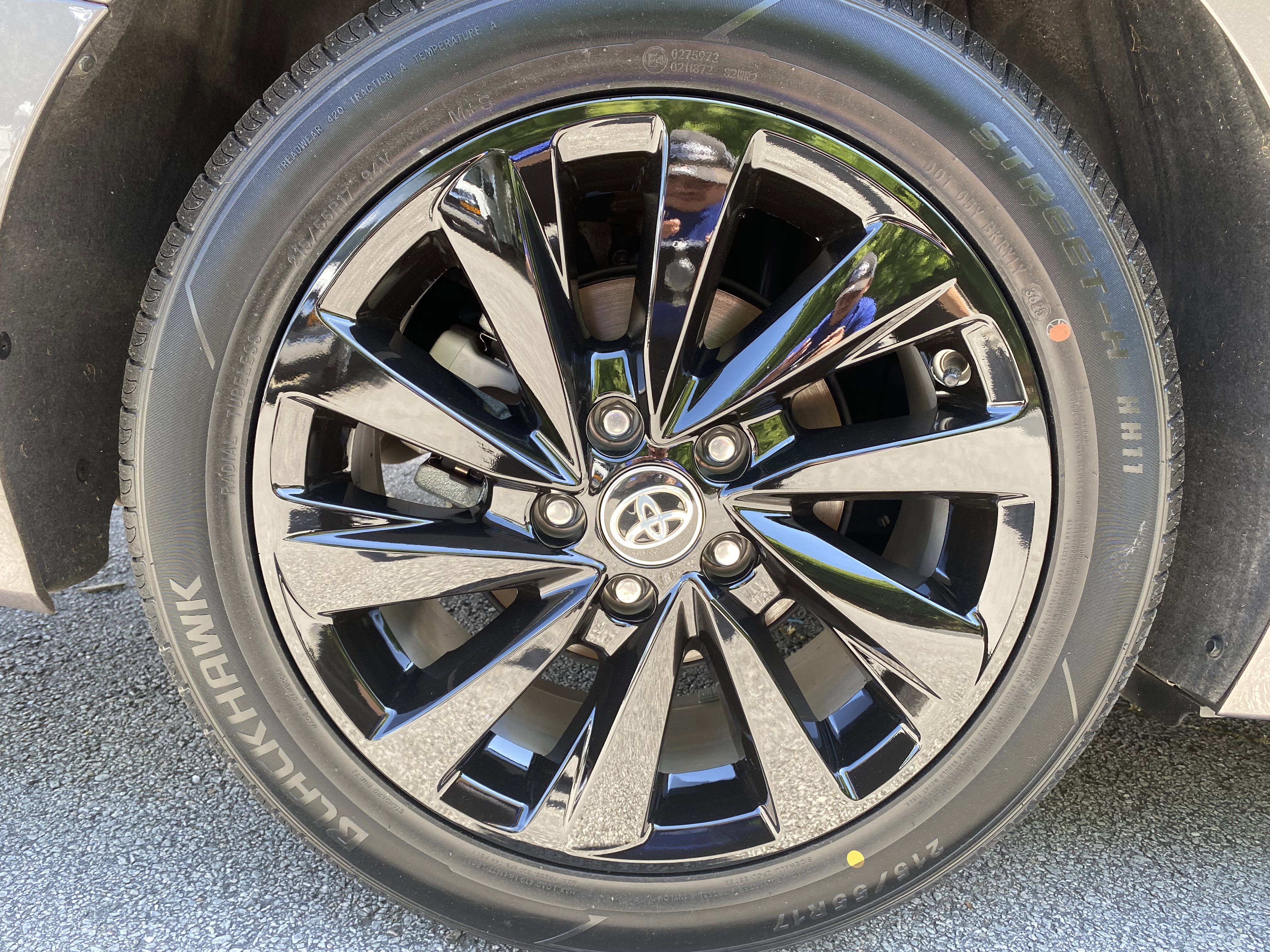 Used 2024 Toyota Camry LE w/ Convenience Package FWD image 12