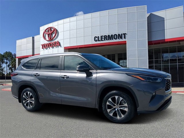 Certified 2024 Toyota Highlander XLE