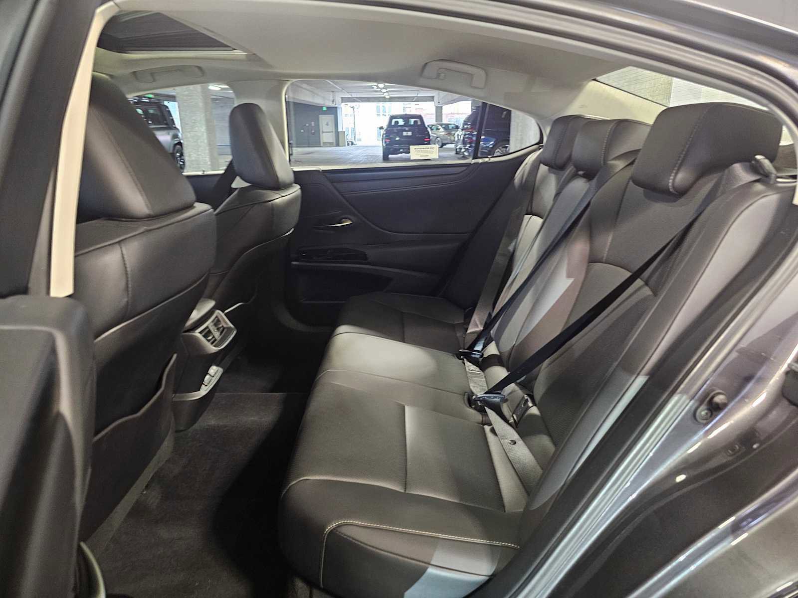 Used 2023 Lexus ES 250 w/ Premium Package image 35