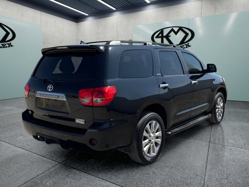 Used 2015 Toyota Sequoia Limited RWD image 3