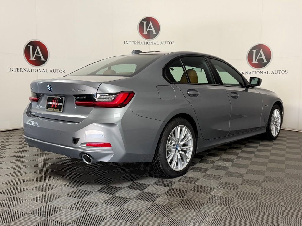 Certified 2023 BMW 330e xDrive w/ Premium Package image 9