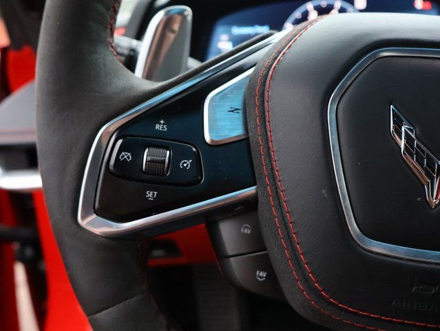 Used 2021 Chevrolet Corvette Stingray Premium Cpe w/ Z51 Performance Package image 31