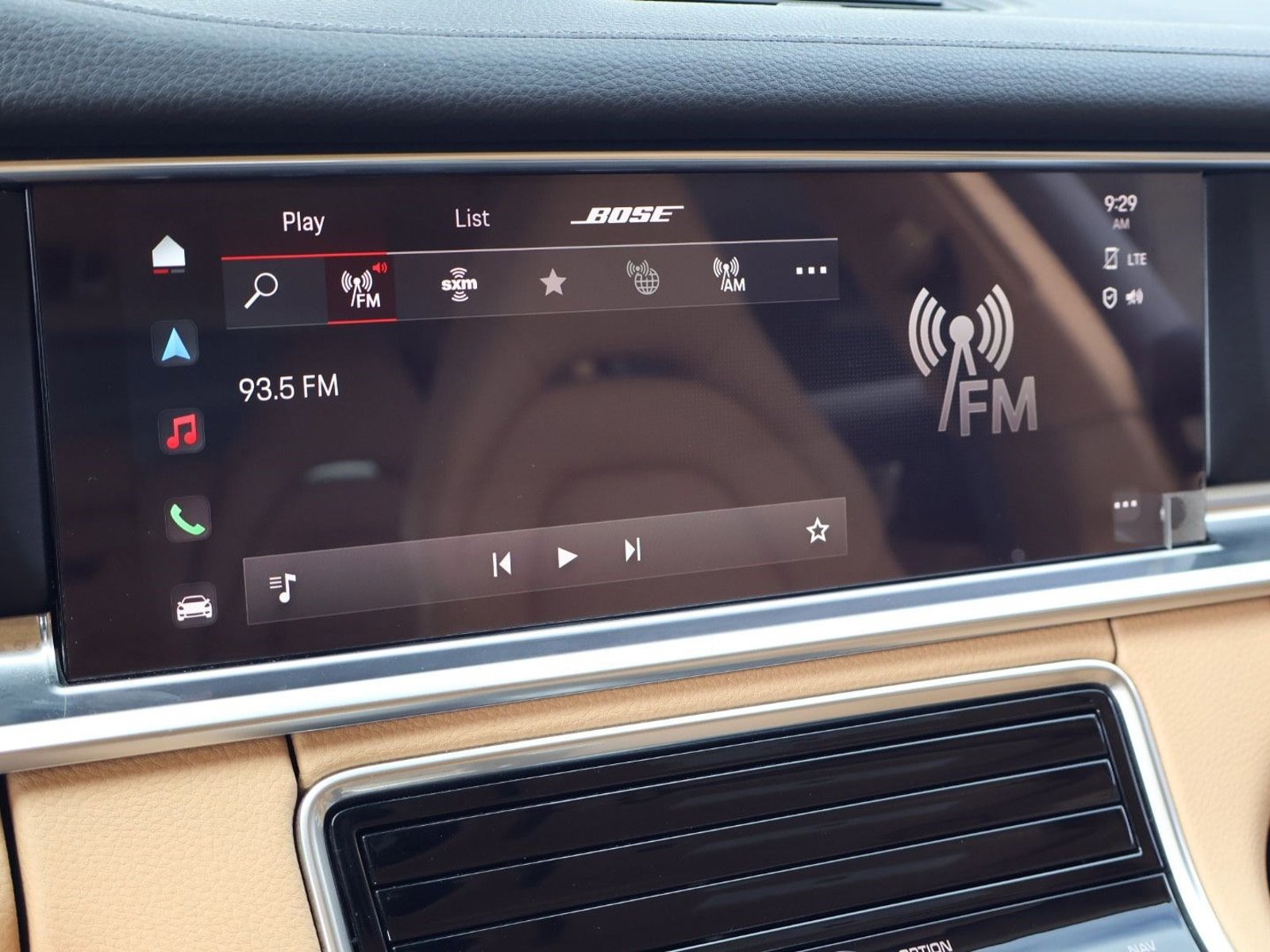 Certified 2023 Porsche Panamera 4 AWD/4WD image 17