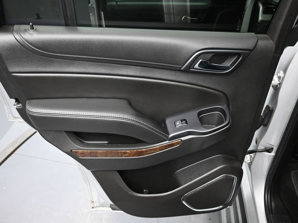 Used 2018 Chevrolet Tahoe LS w/ Skid Plate Package image 22