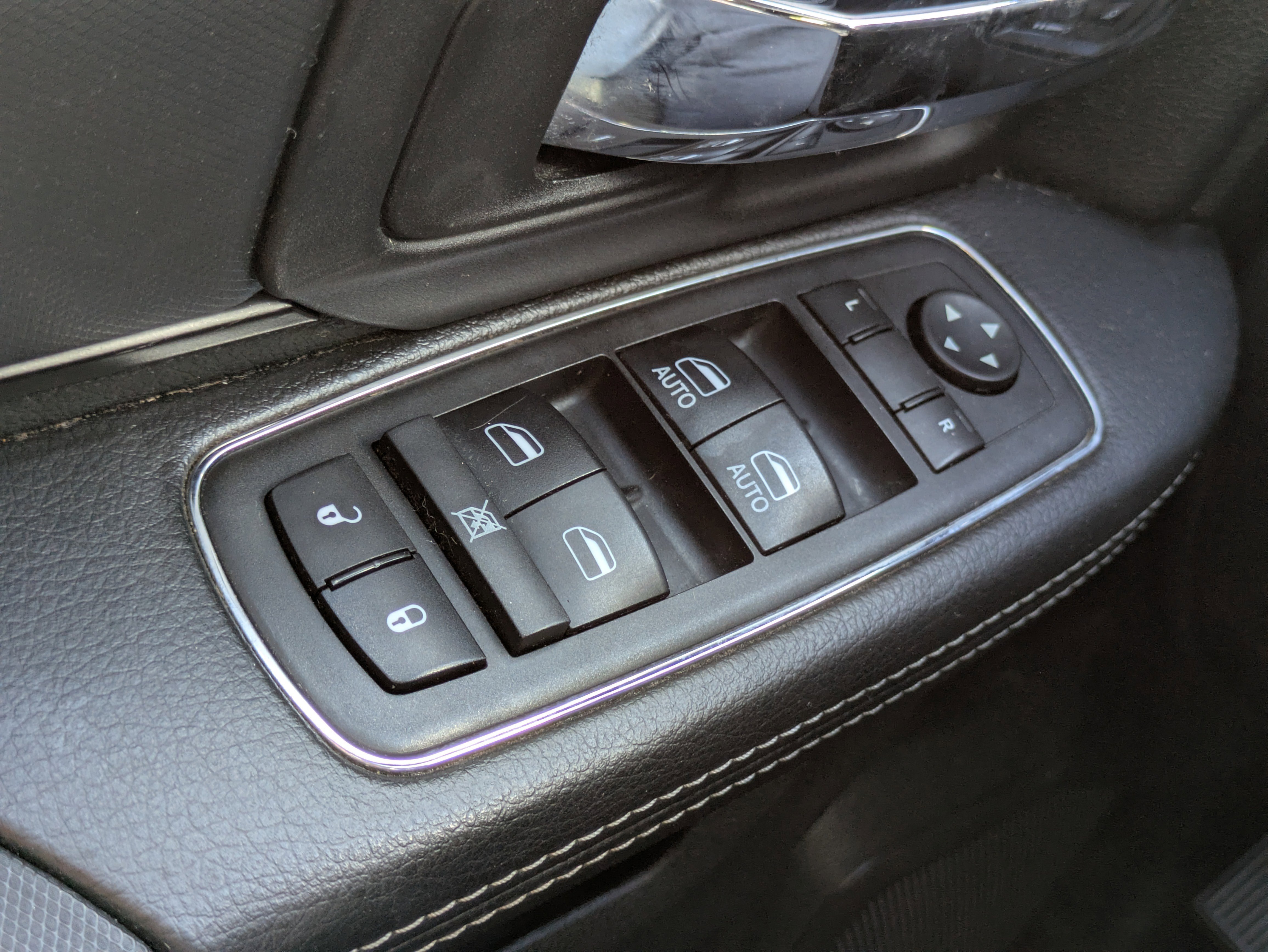 Used 2018 RAM 1500 Rebel w/ Ram 1500 Black Rebel Group image 13