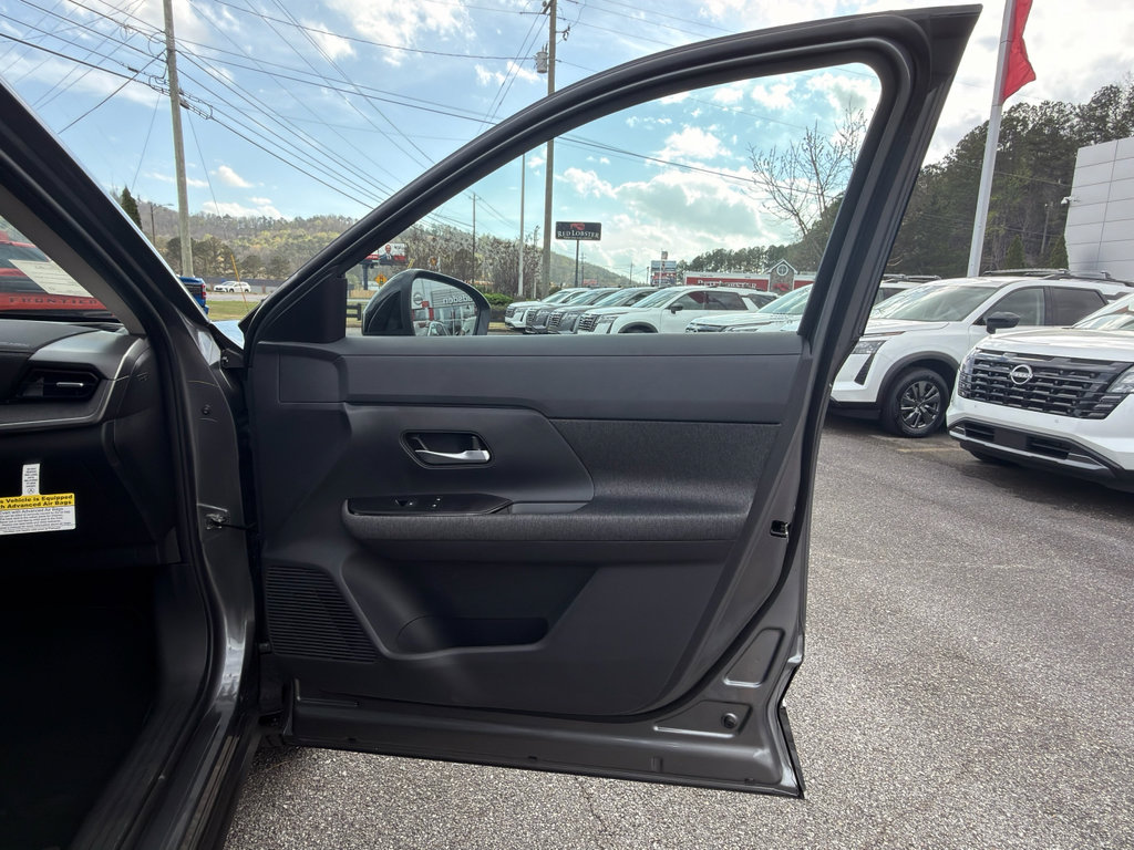 New 2026 Nissan Kicks SV image 17