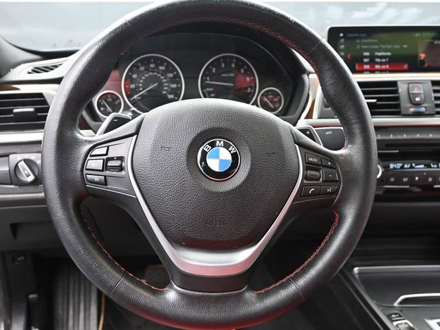 Used 2018 BMW 330i xDrive w/ Convenience Package image 13