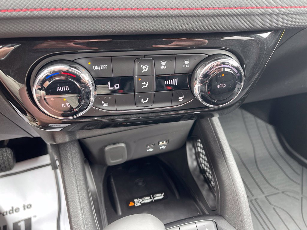 New 2026 Chevrolet TrailBlazer RS w/ Convenience Package FWD image 20