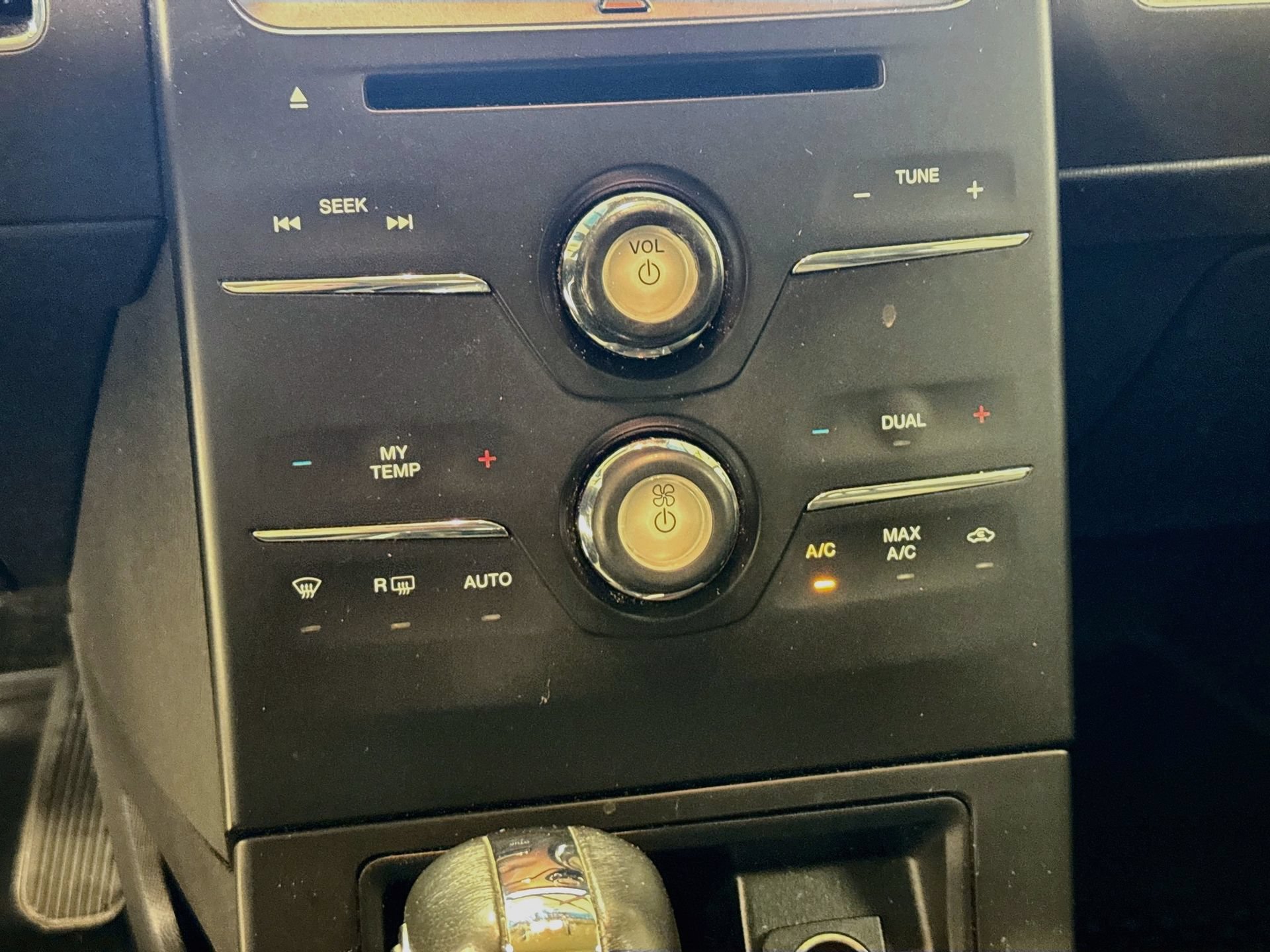 Used 2018 Ford Flex SEL w/ Equipment Group 202A FWD image 16